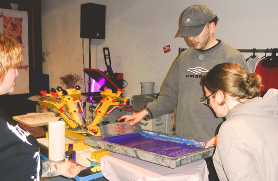 Siebdruck-Workshops im KUNST&GUT in Hamburg