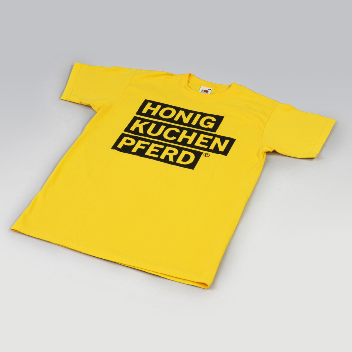 Klassischer Textilsiebdruck eines einfarbigen Motivs auf T-Shirt